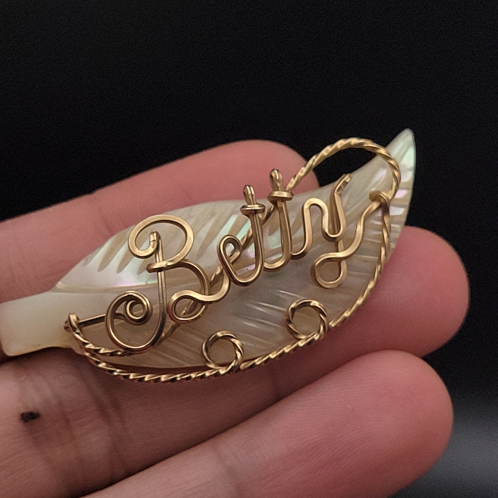 "Betty" Vintage Mother of Pearl Leaf Gold Filled Wire Brooch Pin Shell